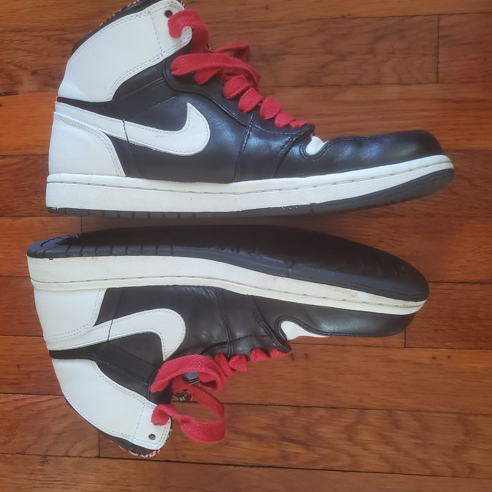 Air Jordan 1 Retro Hi RTTG Size 8.5 Road To The Gold 539542 035 No Box